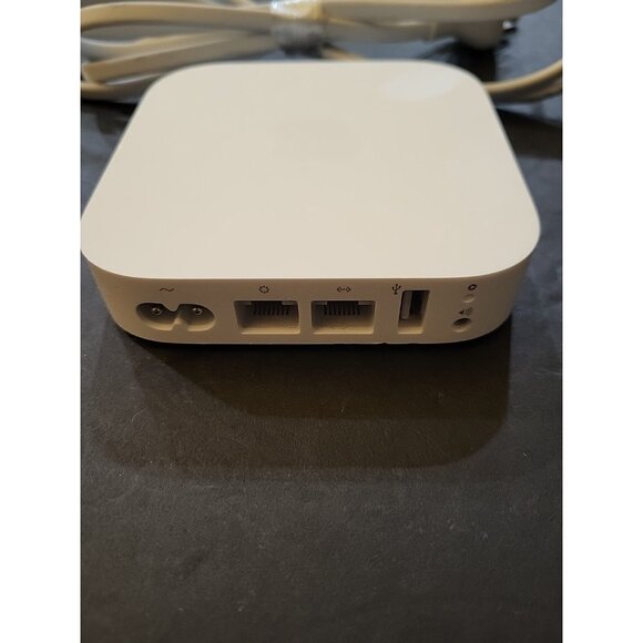 Apple A1392 AirPort Express Base Works Open To Offers - Picture 4 of 5